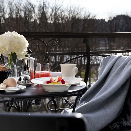 Hotel Le Damantin & Paryż