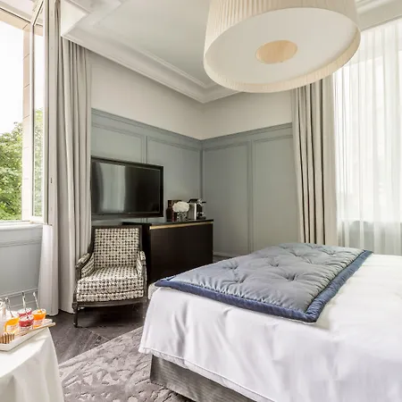 Le Damantin & Hotel Paryż