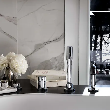 Отель Le Damantin &