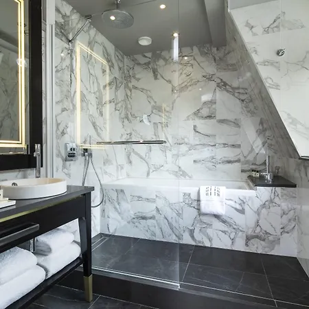 Отель Le Damantin & Париж