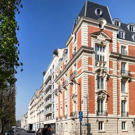 Le Damantin & Hotel Paris