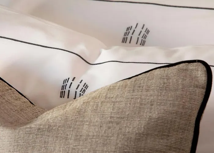 Le Damantin & פריז