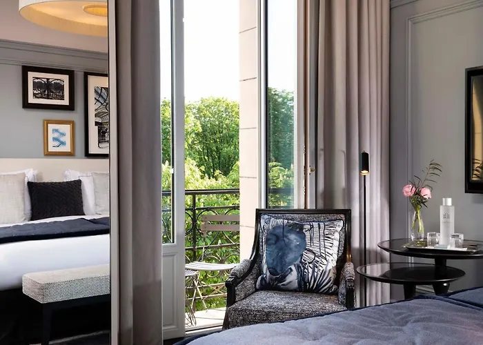 מלון Le Damantin & 5*