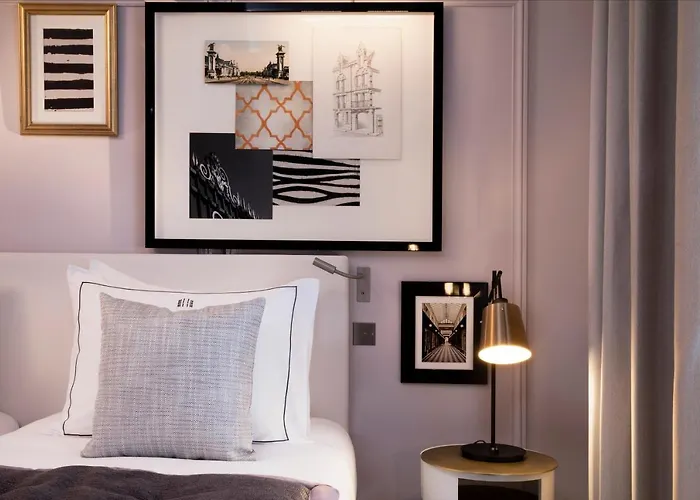 Le Damantin & פריז