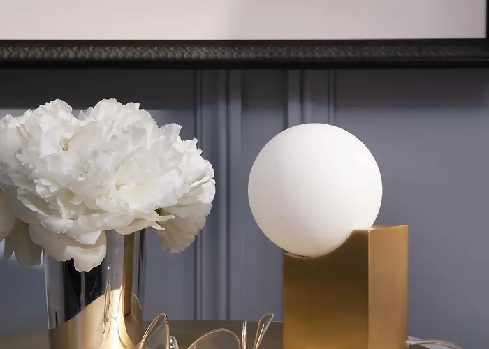 Le Damantin & פריז