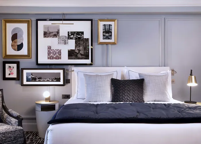 Le Damantin & פריז