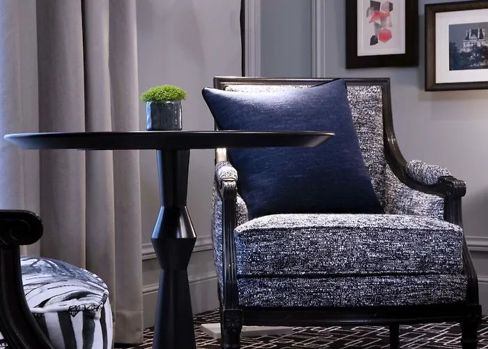 Le Damantin & מלון 5*