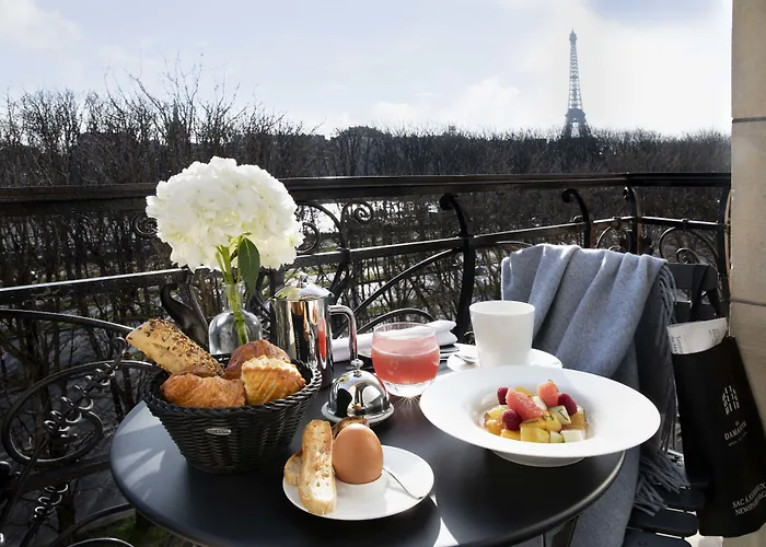 Le Damantin & מלון