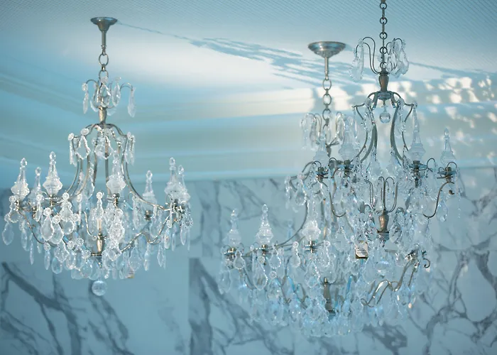 Le Damantin & מלון