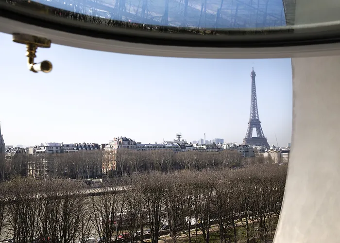 Le Damantin & 5* פריז