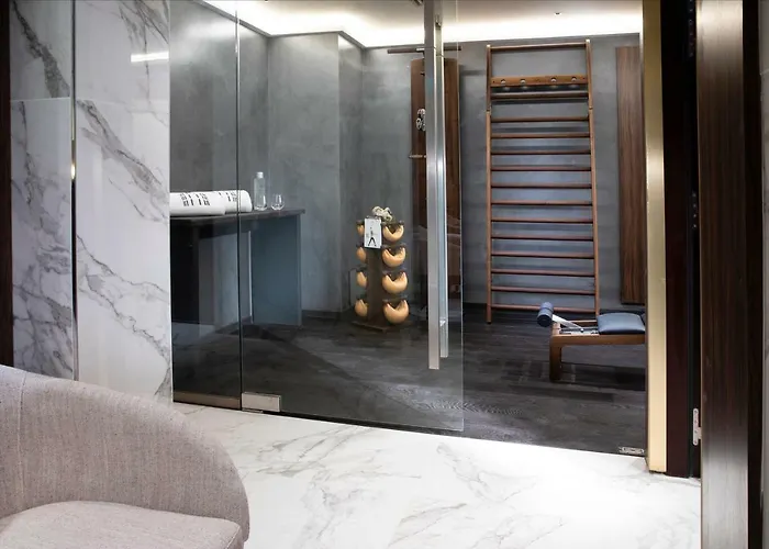 Le Damantin & Hotel 5*